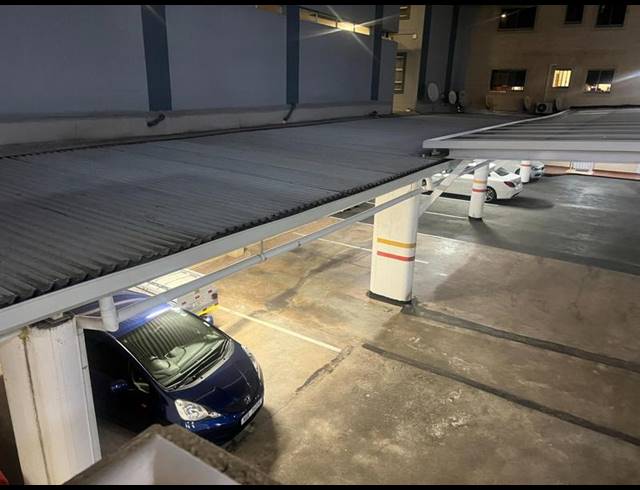 3 BEDROOM APARTMENT FOR SALE IN UMHLANGA RIDGE